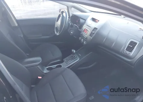 2016 Kia Forte Lx из США, поврежденный, VIN KNAFK4A69G5614361